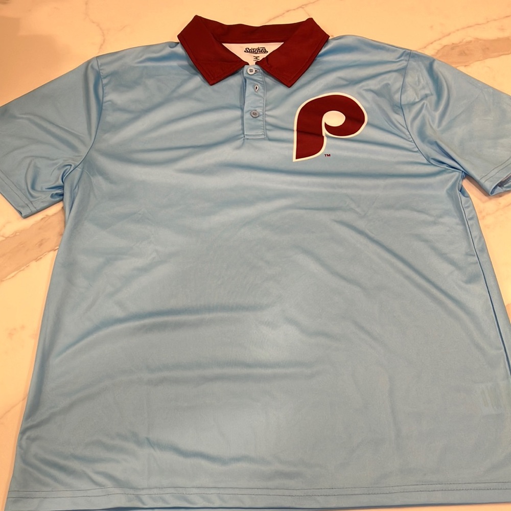 Philadelphia Phillies blue polo with red color. SIZE: L